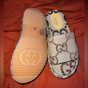Jumbo G Gucci Platform Sandals
